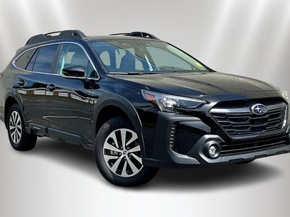 New 2025 Subaru Outback Premium w/ Tech Package 1