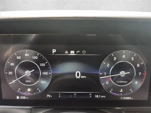 Used 2024 Kia Carnival SX Prestige FWD image 11