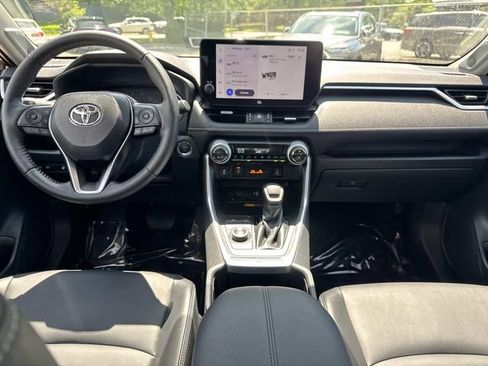 Used 2025 Toyota RAV4 XLE Premium w/ Weather Package AWD/4WD image 15