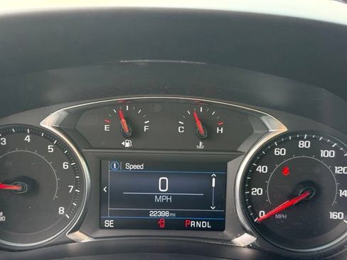 Used 2023 Chevrolet Equinox RS AWD/4WD image 19