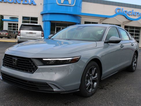 New 2026 Honda Accord EX-L image 2