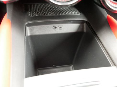 Used 2024 Chevrolet Blazer EV RS image 26