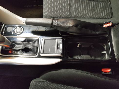 Used 2018 Mitsubishi Eclipse Cross LE image 26