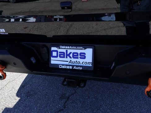 Used 2023 Jeep Gladiator Mojave w/ Cold Weather Group image 20