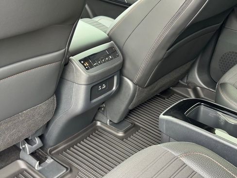 Used 2025 Nissan Pathfinder Rock Creek image 29