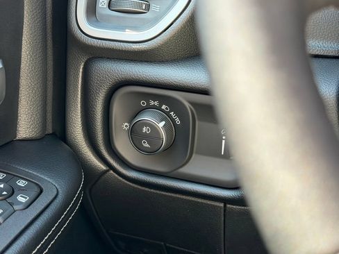 New 2026 RAM 3500 Big Horn AWD/4WD image 21