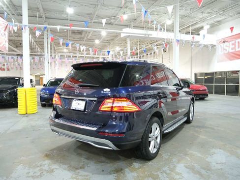 Used 2013 Mercedes-Benz ML 350 4MATIC image 12