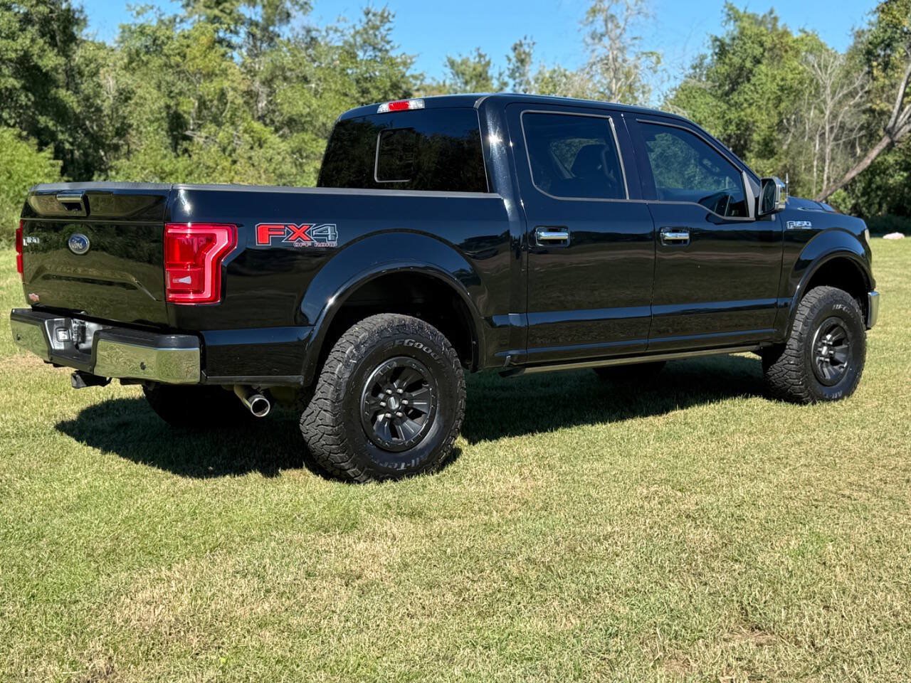 Used 2017 Ford F150 Lariat w/ Equipment Group 502A Luxury AWD/4WD image 5