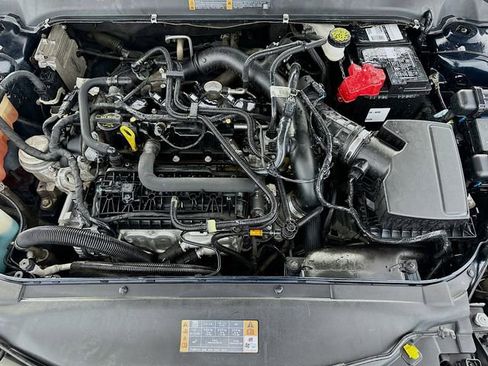Used 2020 Ford Fusion SE FWD image 29
