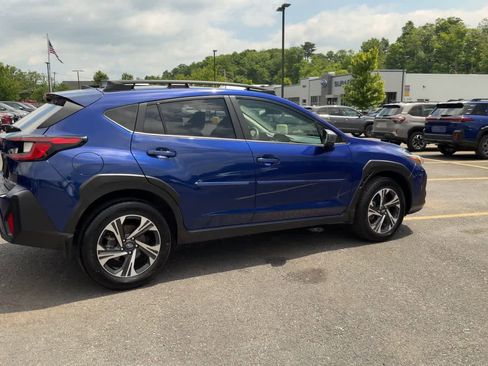 Certified 2024 Subaru Crosstrek 2.0i Premium AWD/4WD image 8