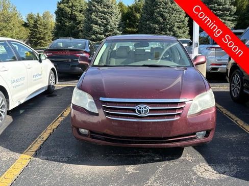 Used 2006 Toyota Avalon XLS FWD image 2