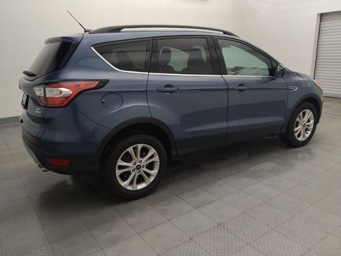 Used 2018 Ford Escape SE image 10