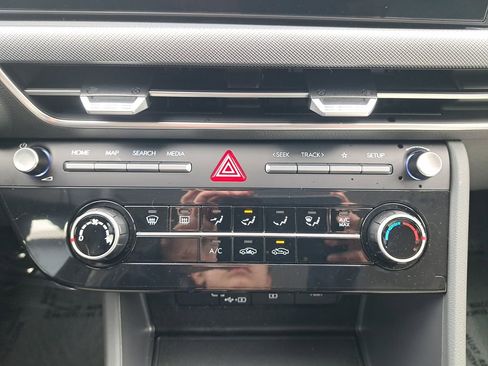 Used 2026 Hyundai Sonata SE FWD image 22