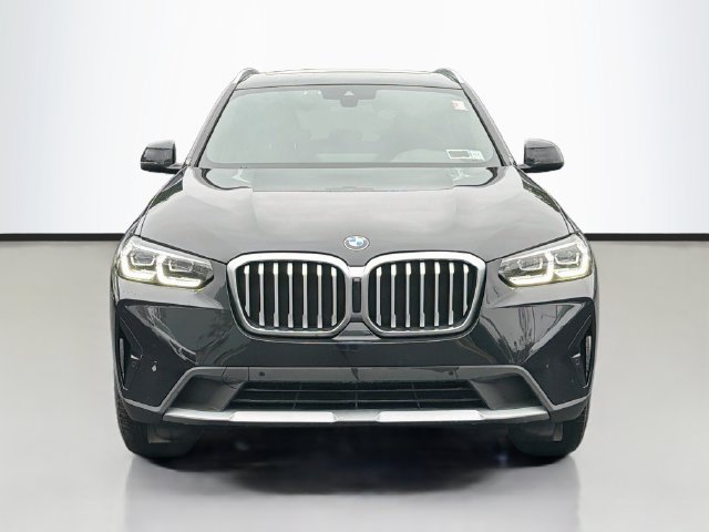 Used 2023 BMW X3 xDrive30i w/ Premium Package AWD/4WD image 2