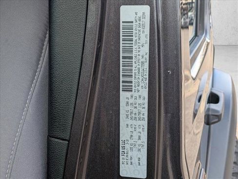 Used 2018 Jeep Wrangler Unlimited Sport image 17