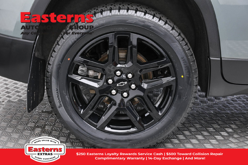 Used 2023 Chevrolet Traverse LT AWD/4WD image 33
