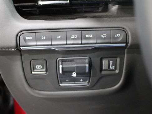 Used 2022 Cadillac Escalade Premium Luxury Platinum image 9