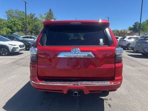 Used 2018 Toyota 4Runner Limited AWD/4WD image 4