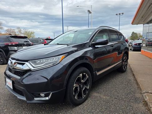 Used 2019 Honda CR-V Touring image 3