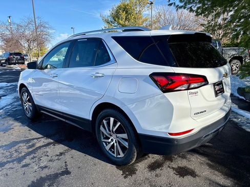 Used 2024 Chevrolet Equinox Premier image 5