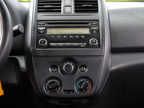 Used 2016 Nissan Versa S Plus FWD image 26