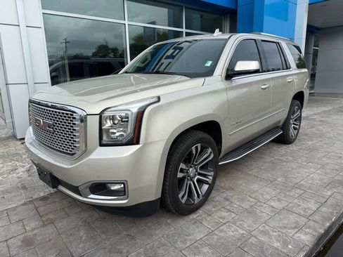 Used 2017 GMC Yukon Denali w/ Open Road Package image 1