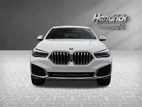 Used 2021 BMW X6 xDrive40i w/ Premium Package 2 AWD/4WD image 3