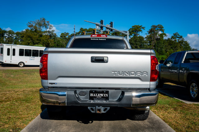 Used 2014 Toyota Tundra SR5 w/ SR5 Upgrade Package RWD image 5
