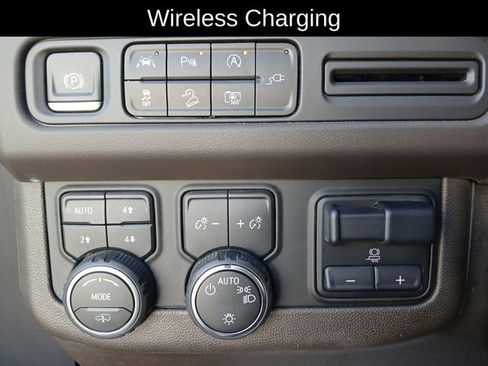 Certified 2022 Chevrolet Tahoe Z71 w/ Z71 Off-Road Package image 35