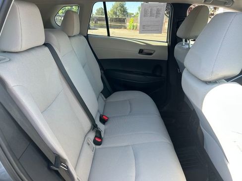 Used 2024 Toyota Corolla Cross LE FWD image 30