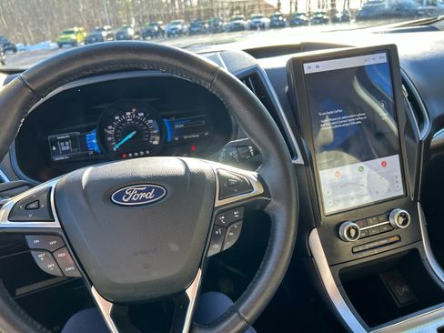 Used 2022 Ford Edge SEL w/ Convenience Package image 23