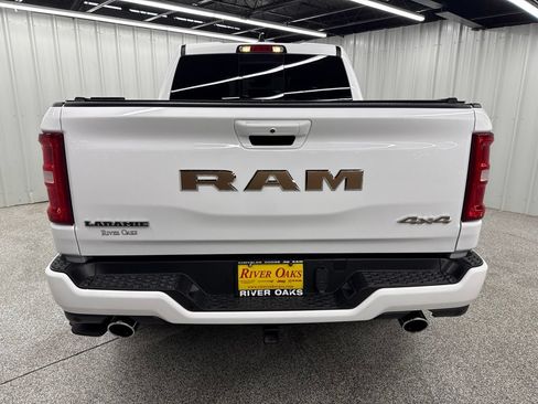 Used 2025 RAM 1500 Laramie w/ Sport Appearance Package AWD/4WD image 5