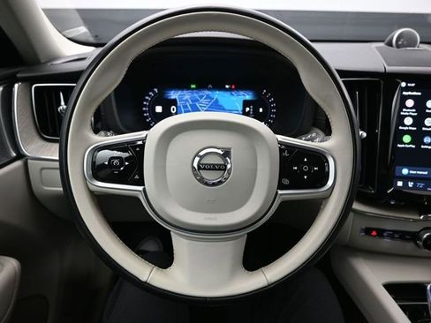 Used 2023 Volvo XC60 B5 Ultimate AWD/4WD image 25