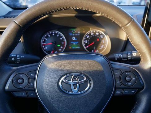 Certified 2022 Toyota RAV4 XLE image 24