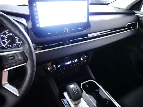 New 2026 Mitsubishi Outlander ES AWD/4WD image 5