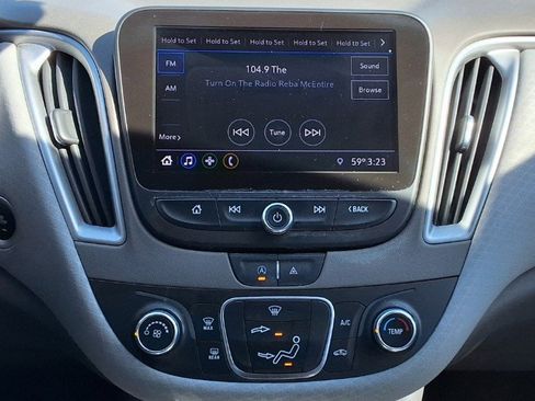 Used 2020 Chevrolet Malibu LS w/ Driver Confidence Package II FWD image 18