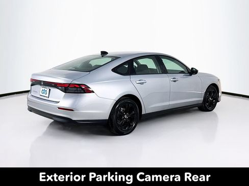 Used 2025 Honda Accord SE image 8