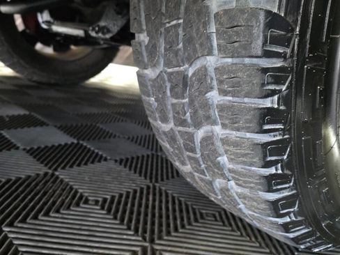 Used 2013 Ford F150 FX4 w/ Luxury Equipment Group image 40