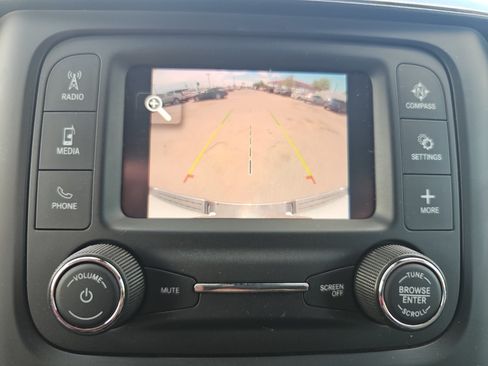 Used 2022 RAM 1500 Big Horn AWD/4WD image 21