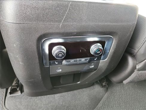 Certified 2022 GMC Yukon Denali image 20