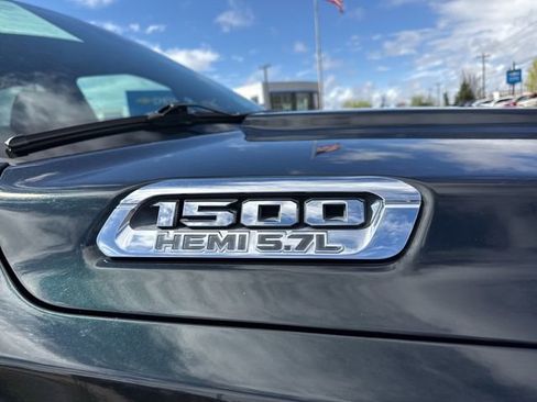 Used 2019 RAM 1500 Big Horn image 10