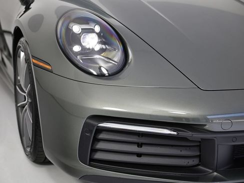 Certified 2022 Porsche 911 Carrera RWD image 20