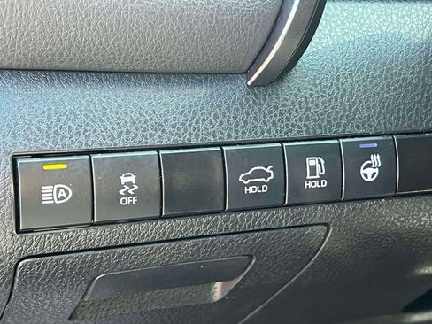 Certified 2023 Toyota Camry SE w/ Cold Weather Package image 22