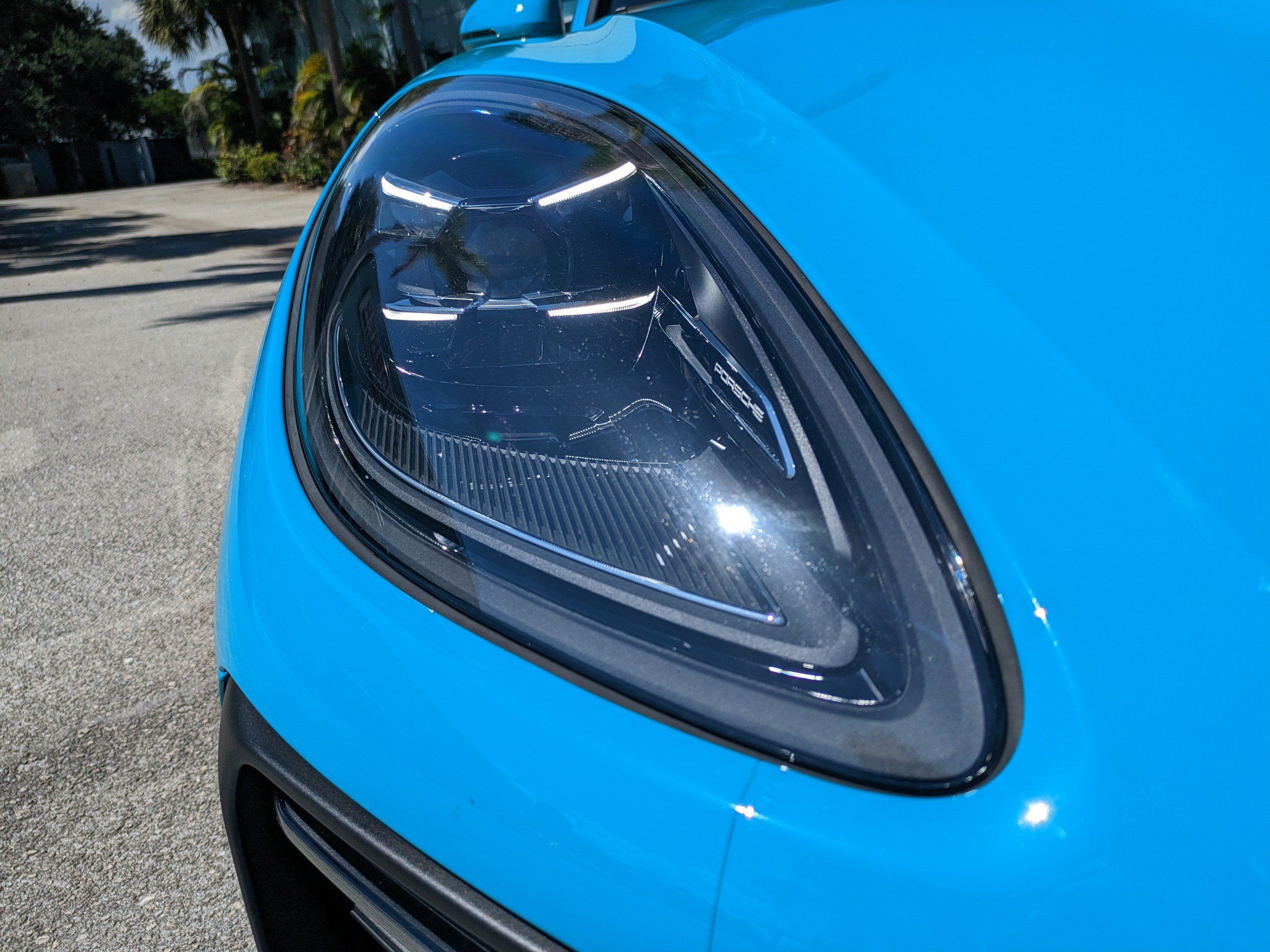 Used 2022 Porsche Macan AWD/4WD image 9