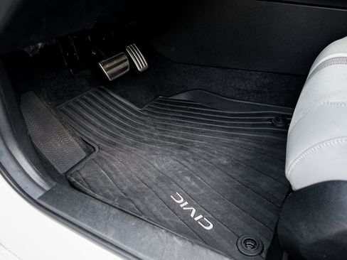 Used 2026 Honda Civic FWD Hybrid Sedan image 16