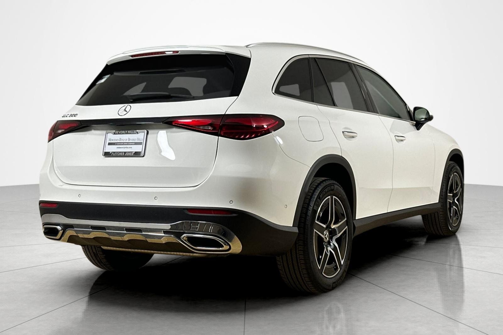 Used 2026 Mercedes-Benz GLC 300 image 5