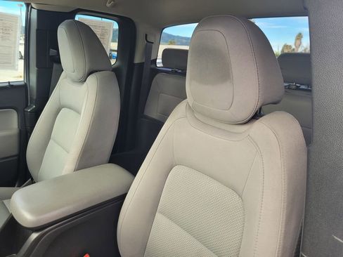 Used 2018 Chevrolet Colorado W/T w/ WT Convenience Package image 16