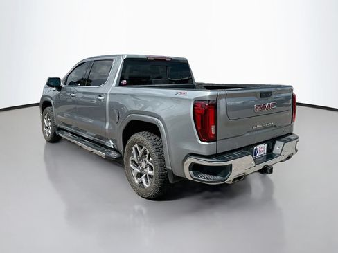 Used 2024 GMC Sierra 1500 SLT AWD/4WD image 5