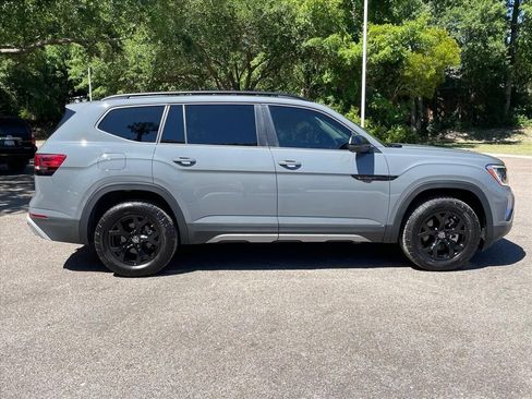 Used 2026 Volkswagen Atlas Peak Edition AWD/4WD image 2