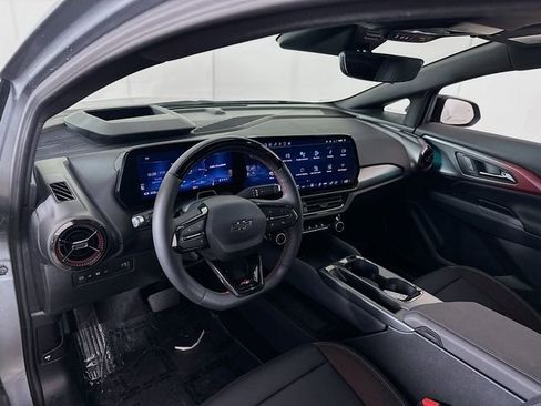 New 2025 Chevrolet Equinox EV RS w/ Active Safety Package 3 AWD/4WD image 11